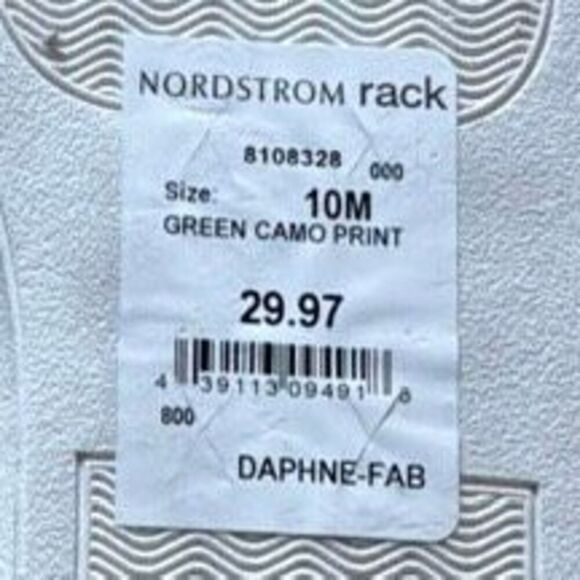 NWT Abound canvas slip-on 10 - Picture 4 of 5